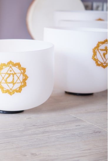 Bhakti Chakras komplet 8 kristalnih posod – Cristal Vibrasons