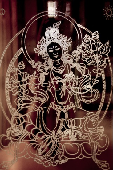 Kristalna posoda - Budistični svet GUANYIN - Kristal Vibrasons